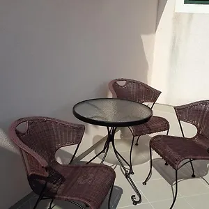 Aurora Apartament